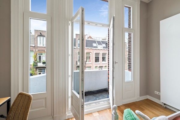 Medium property photo - Valeriusstraat 235-2, 1075 GA Amsterdam